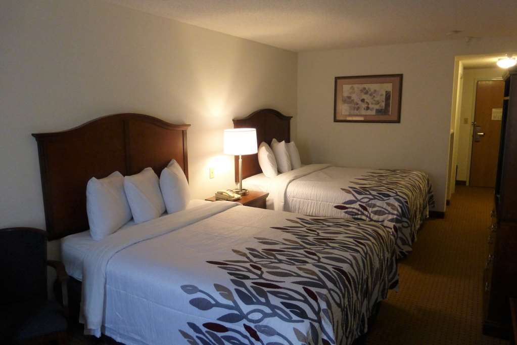 Red Roof Inn & Suites Carrollton, Ga - West Georgia Номер фото